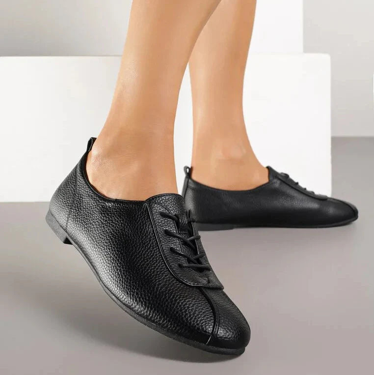 Ballerines basses de sport à lacets