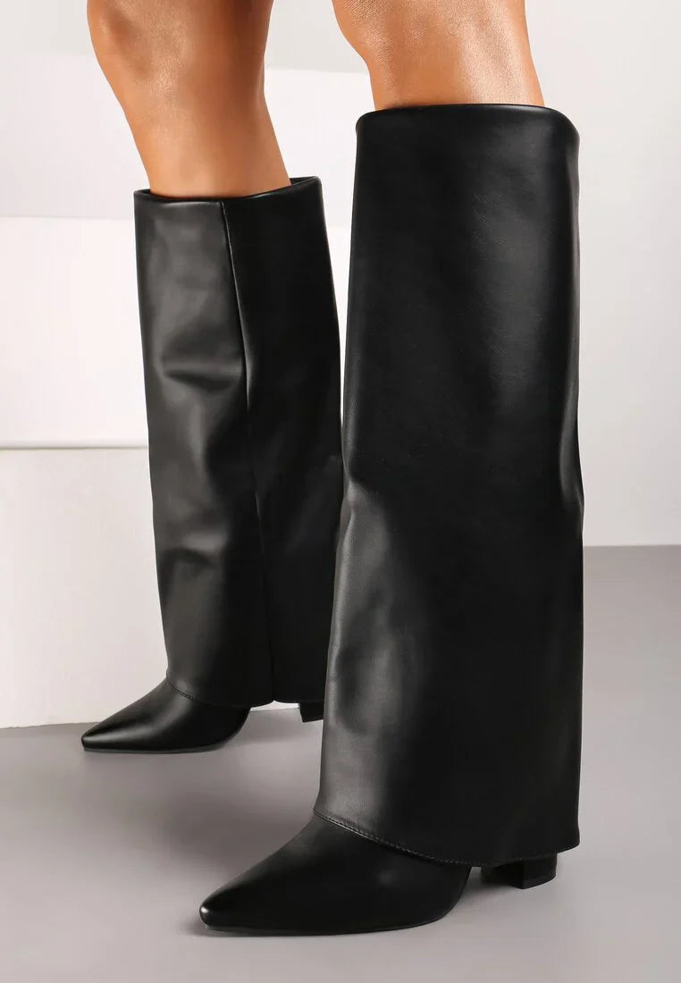 Bottes à talons hauts avec une tige retroussée à la mode