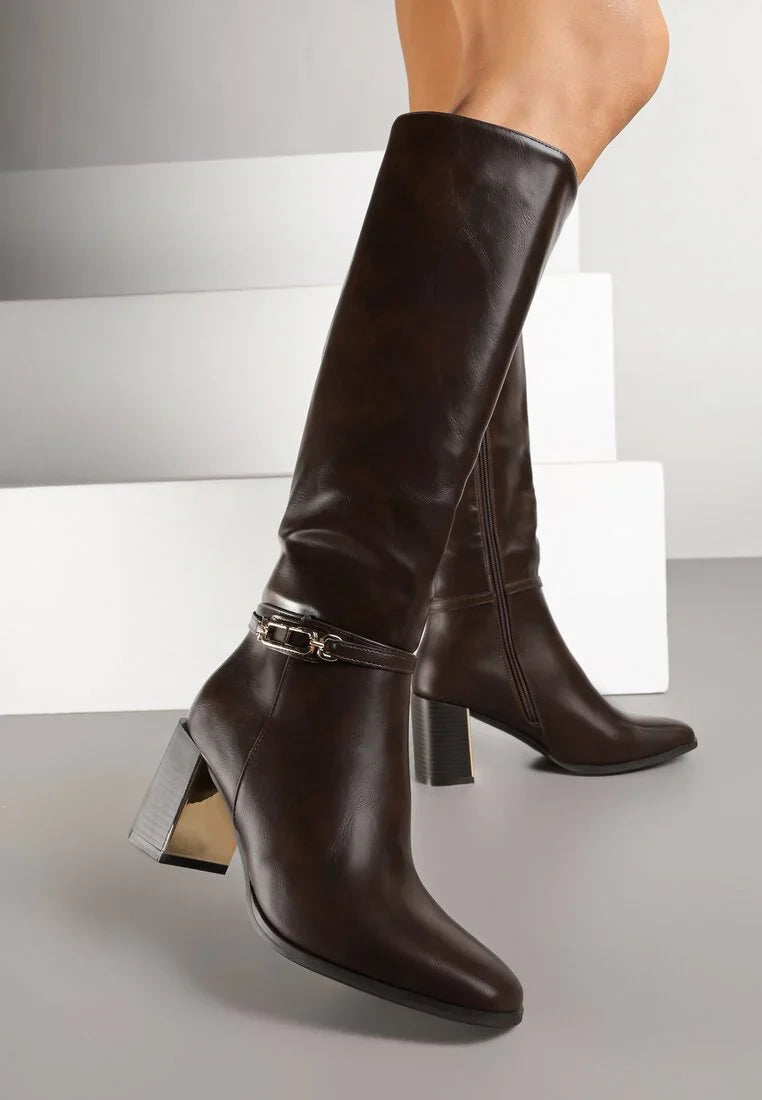 Bottines  avec applications décoratives sur la tige