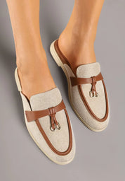 Babouche en maille transparente avec appliqué Teloviela