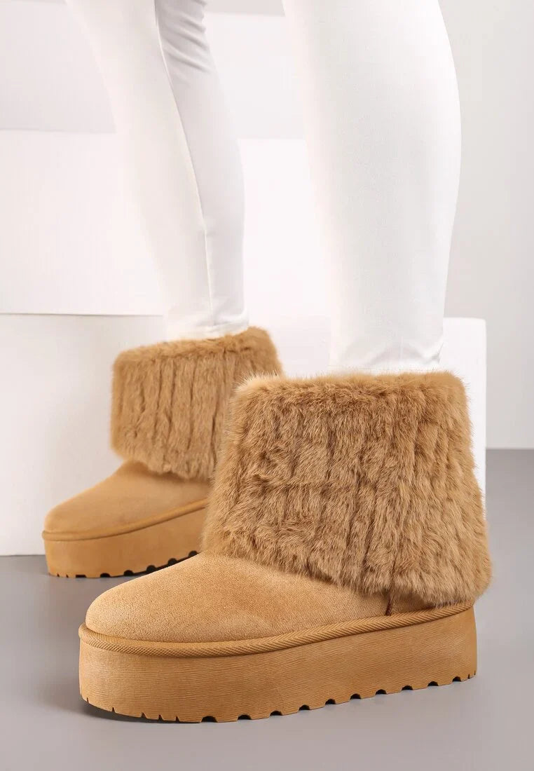 UGG fourrées compensées à rabat en fourrure