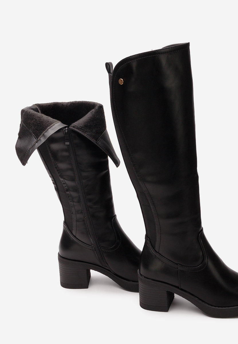 Bottes à talons hauts