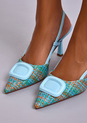 Escarpins bleus texturés à bride arrière avec boucle