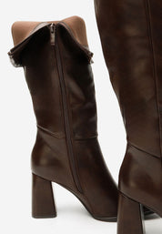 Bottes à talons hauts