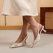 Escarpins à Motif Doré Élégants