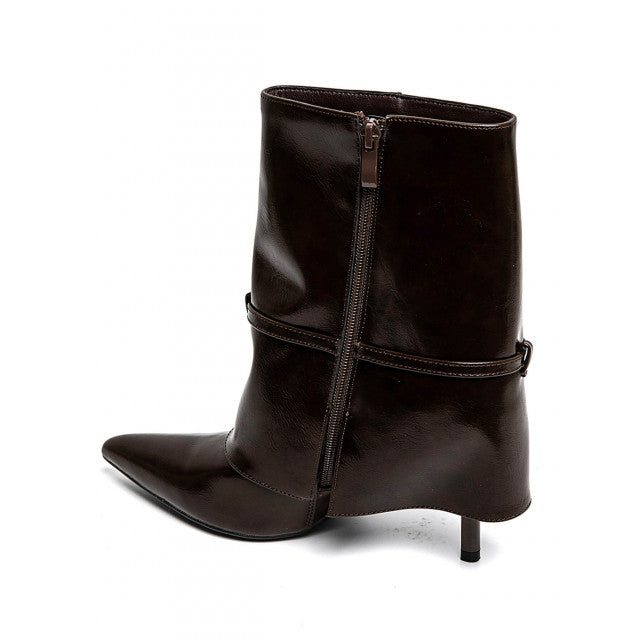 Demi bottes à talons hauts à boucle métallique