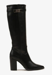 Bottes à talons hauts décorées d'appliqués