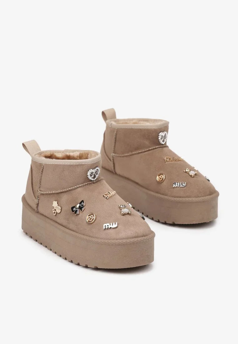UGG à basse décorées