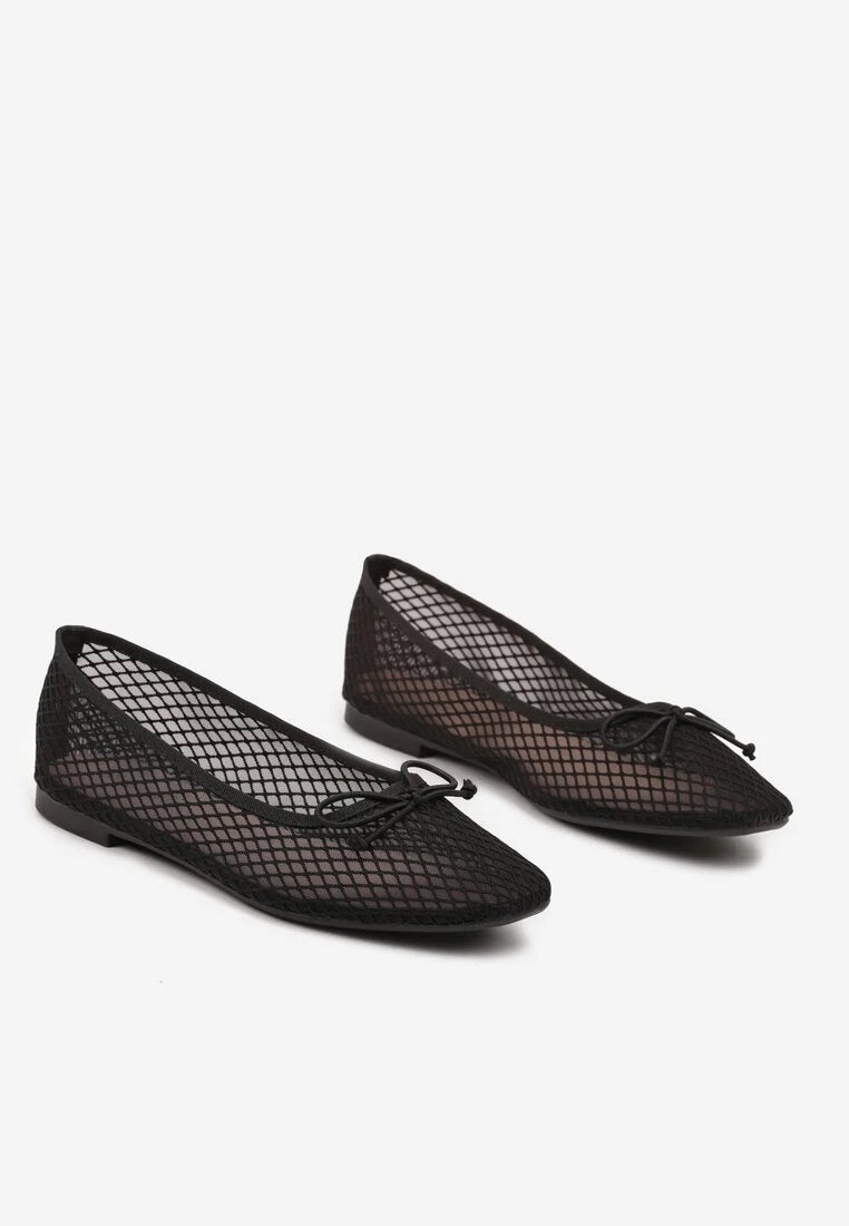 Ballerines en maille ornées