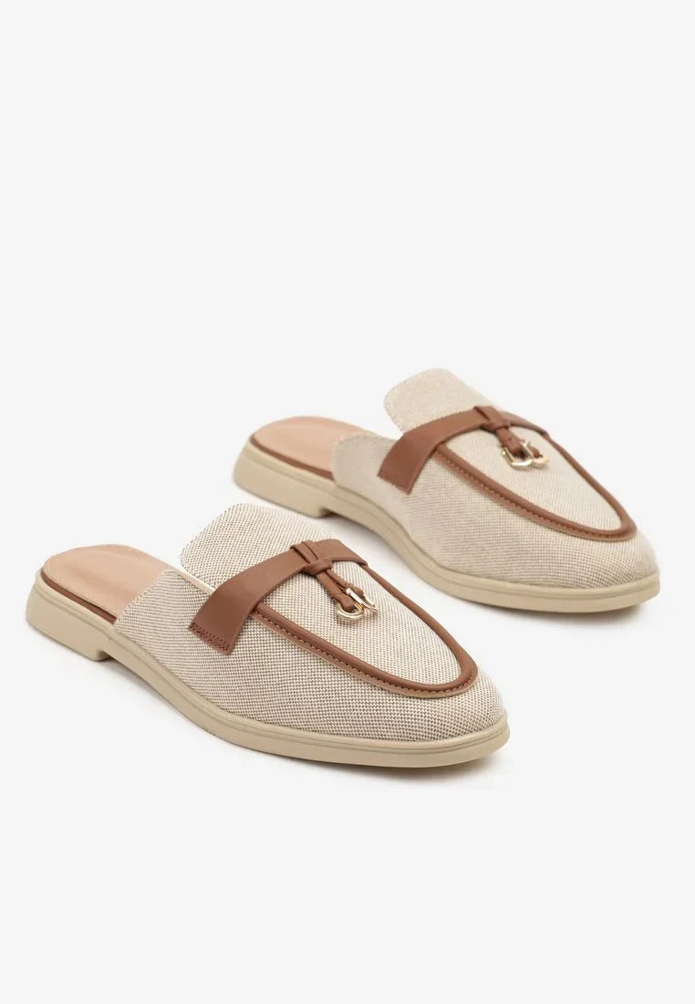 Babouche en maille transparente avec appliqué Teloviela