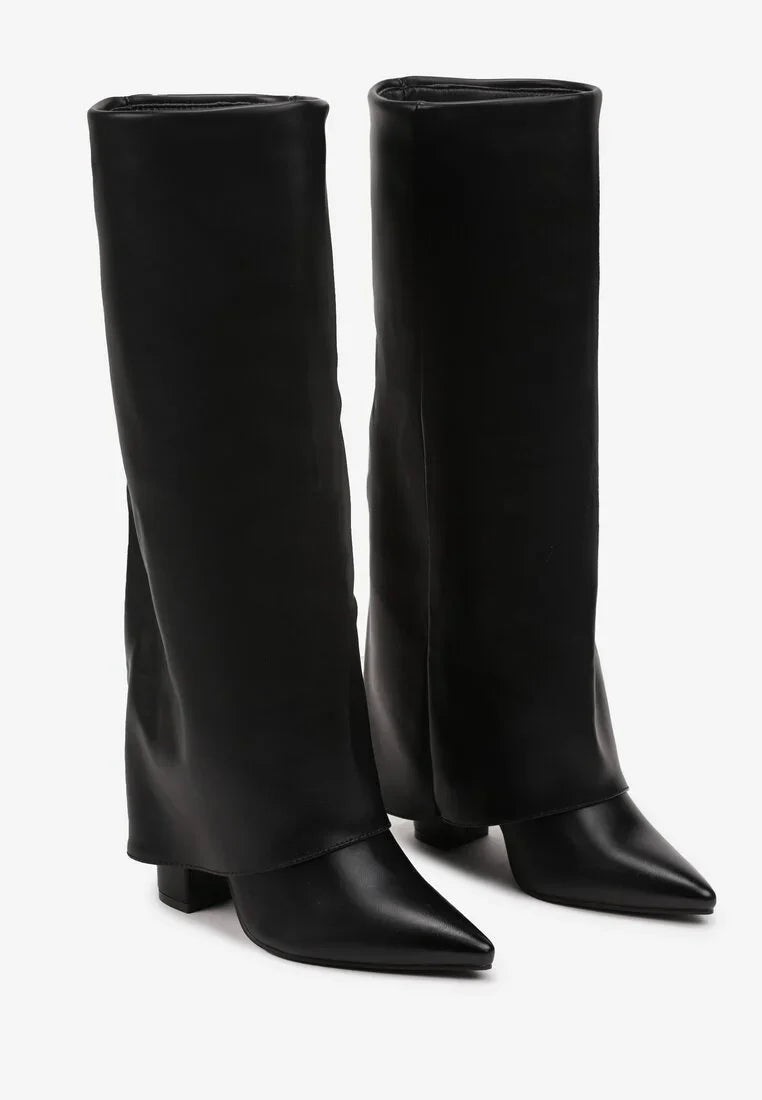 Bottes à talons hauts avec une tige retroussée à la mode