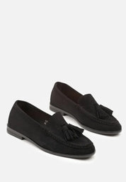 Mocassins en simili-daim avec franges appliquées