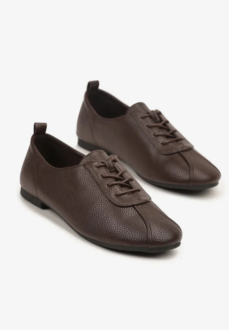 Ballerines basses de sport à lacets