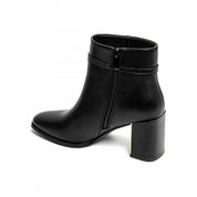 Demi bottes allient élégance et modernité