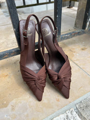 Escarpins ouverts en satin à talon fin