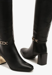 Bottines  avec applications décoratives sur la tige