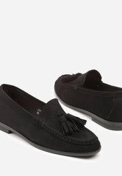 Mocassins en simili-daim avec franges appliquées