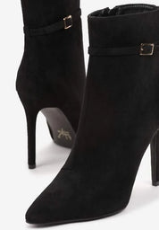 Bottines à talon aiguille et bout pointu