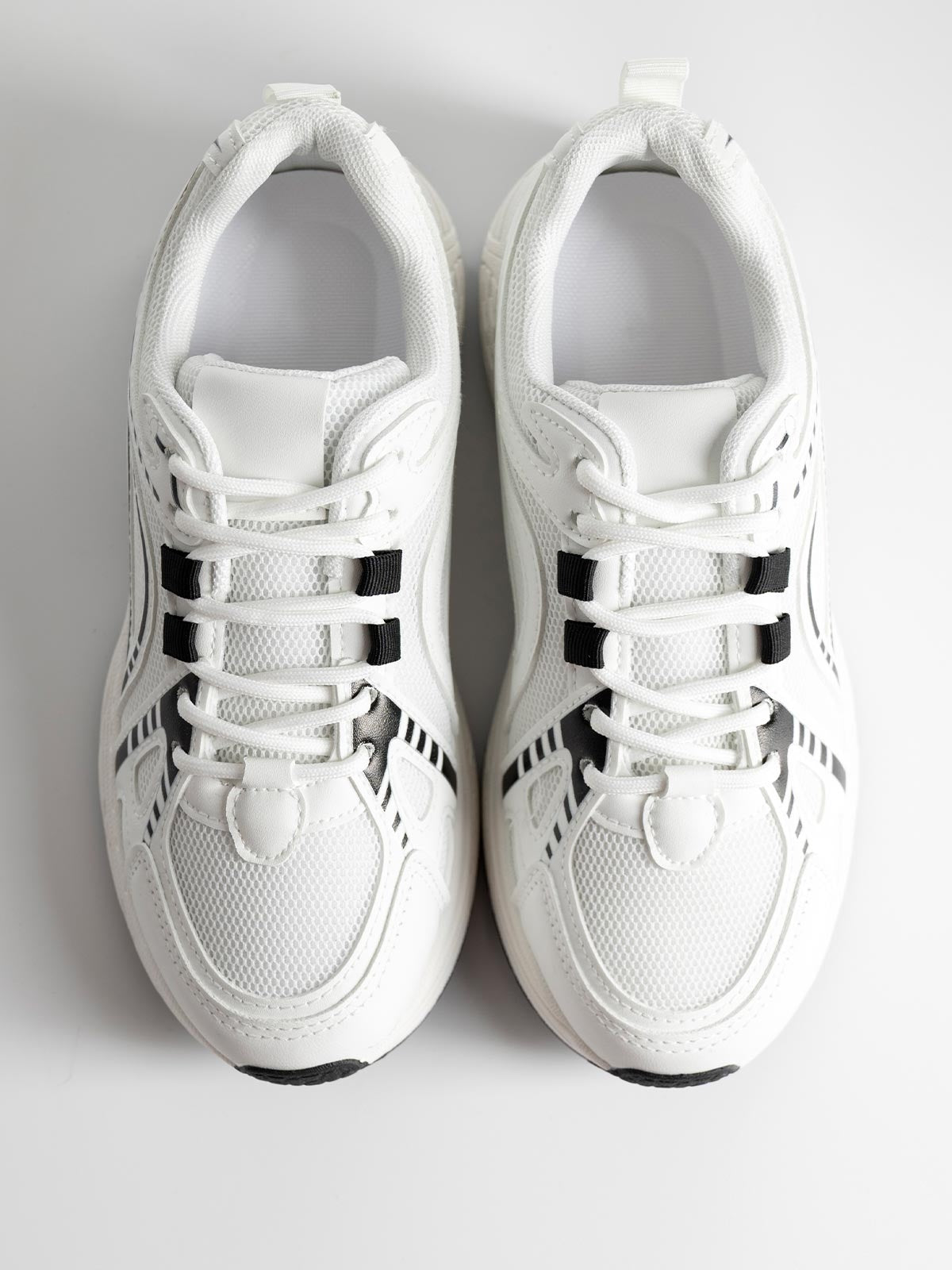 Baskets style running