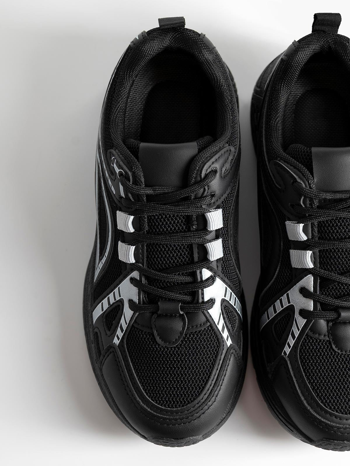 Baskets style running