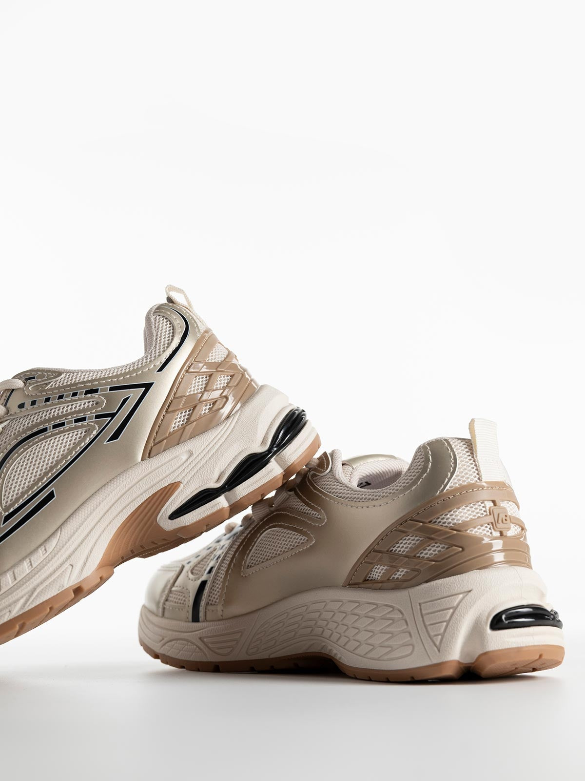 Baskets style running