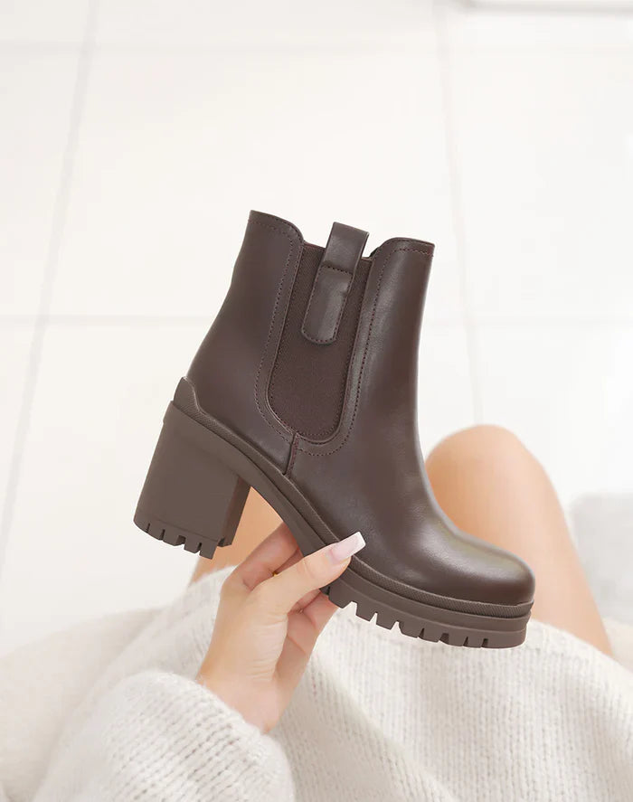 Demi Botte à talon carré fourrée