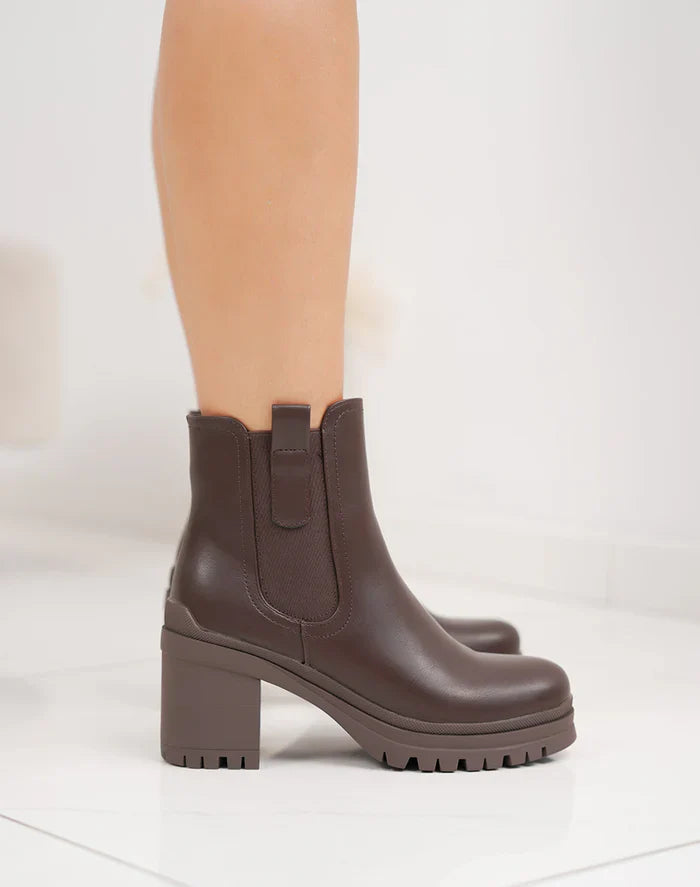 Demi Botte à talon carré fourrée