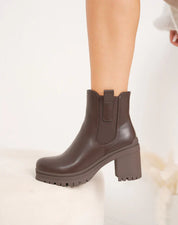 Demi Botte à talon carré fourrée