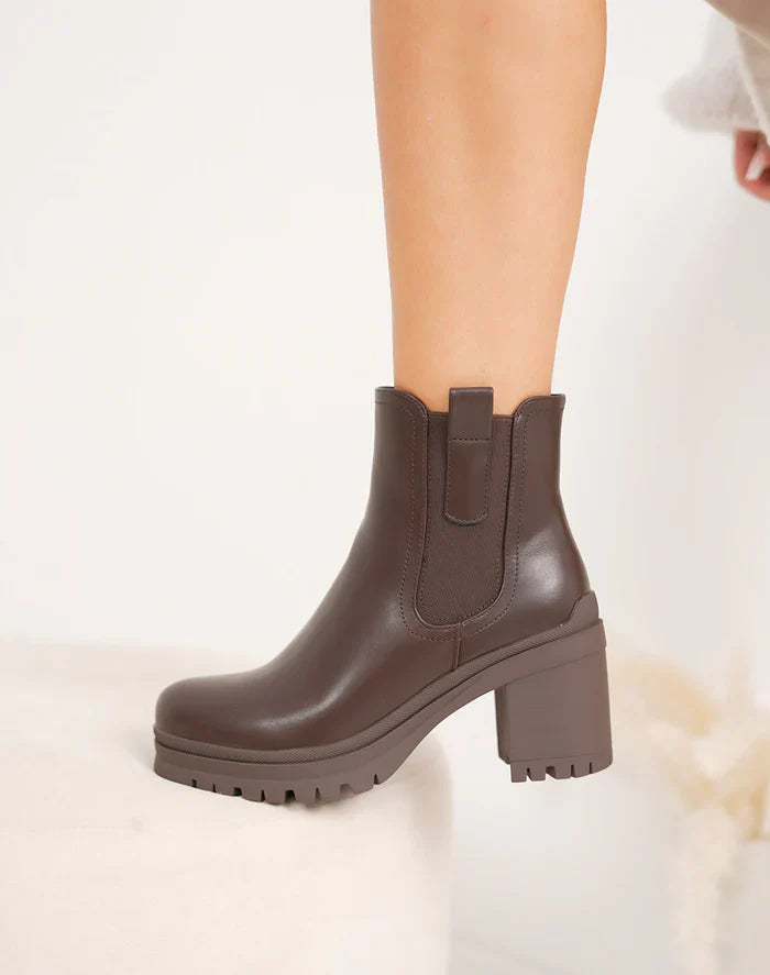 Demi Botte à talon carré fourrée