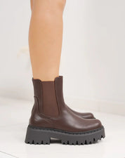 Brodequin femme style à plateforme crantée et intérieur fourré