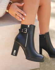 Demi botte en simili à talon haut