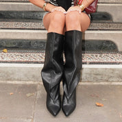 Bottes avec tige souple et talon fin