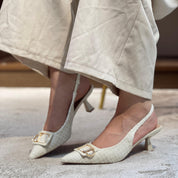 Escarpins à Motif Doré Élégants