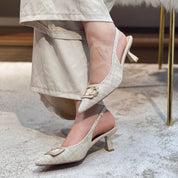 Escarpins à Motif Doré Élégants