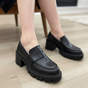 Escarpin à Bout rond. Sans fermeture