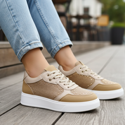 Baskets en simili à empiècement contrastant