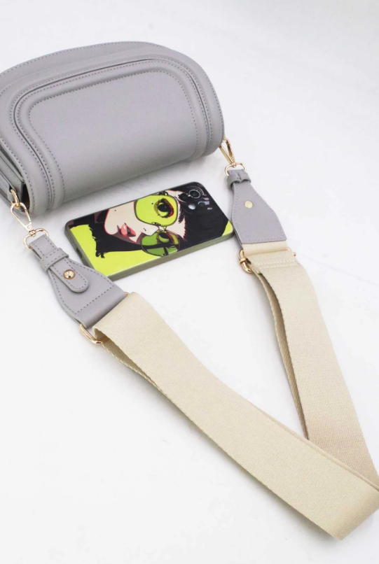 Sac À Bandoulière Tendance À Rabat De Couleur Unie