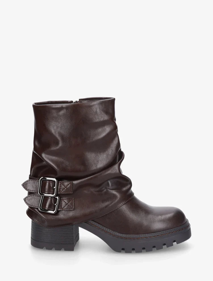 Demi bottes montantes à revers et boucles