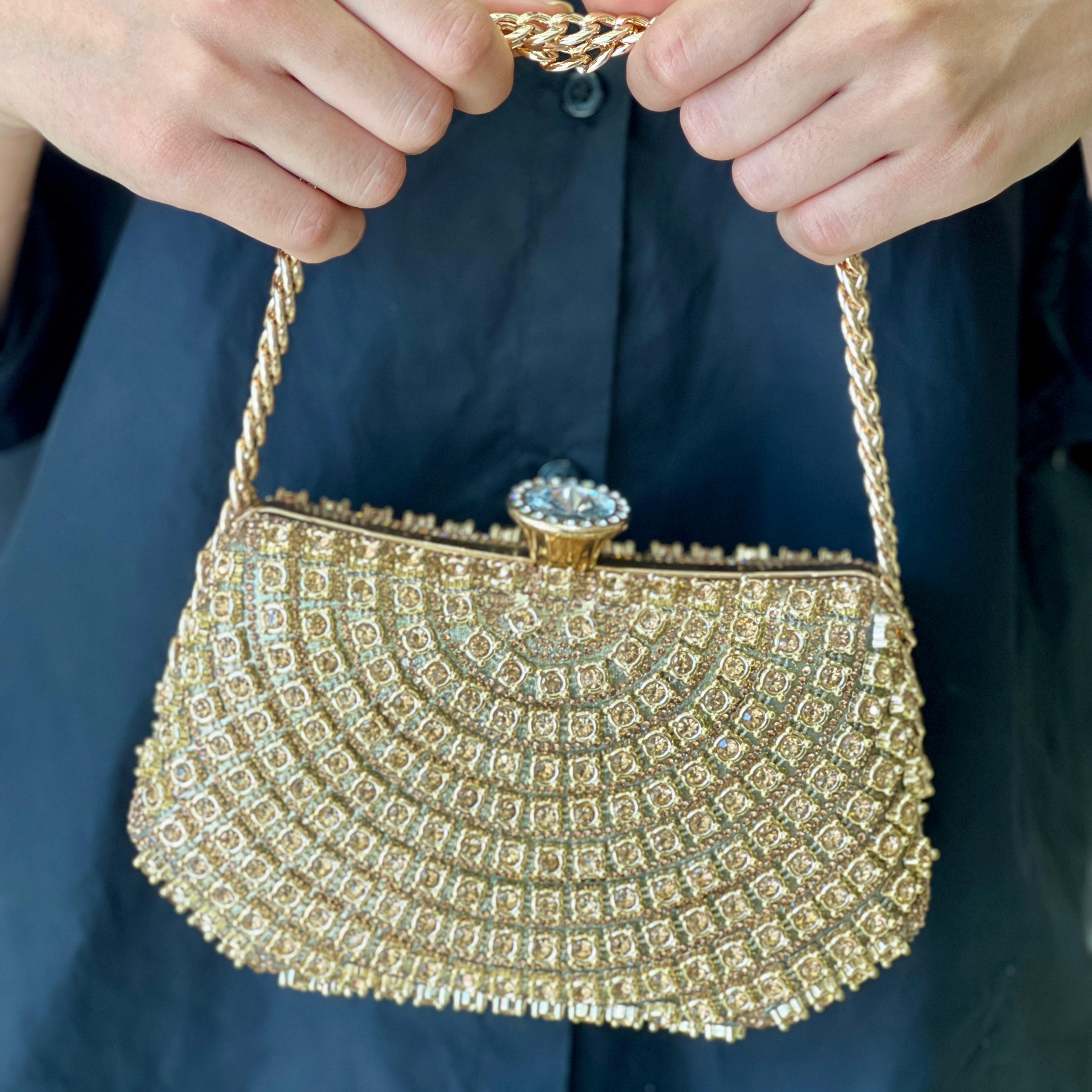 Petit sac soirée à chaîne très bonne qualité