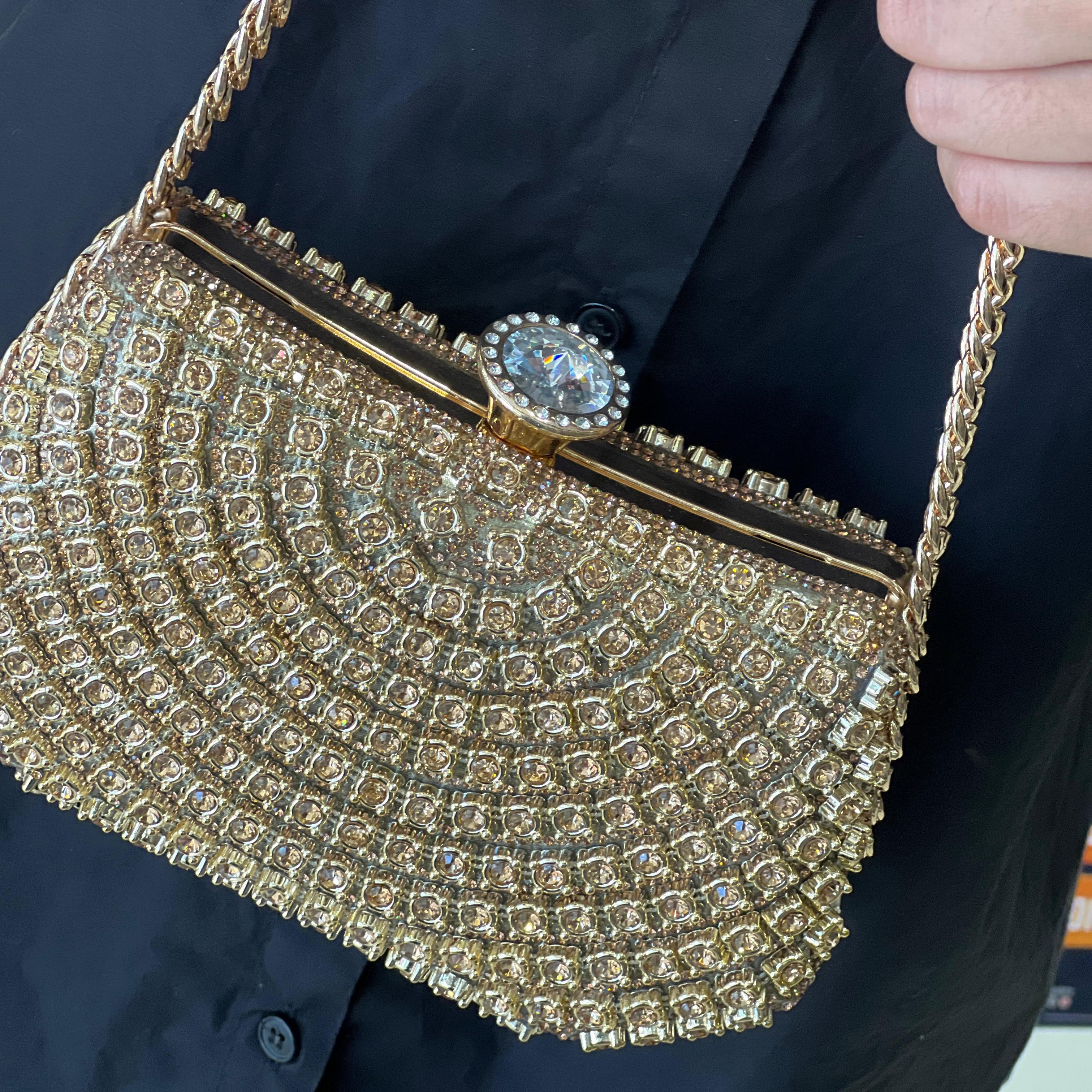 Petit sac soirée à chaîne très bonne qualité