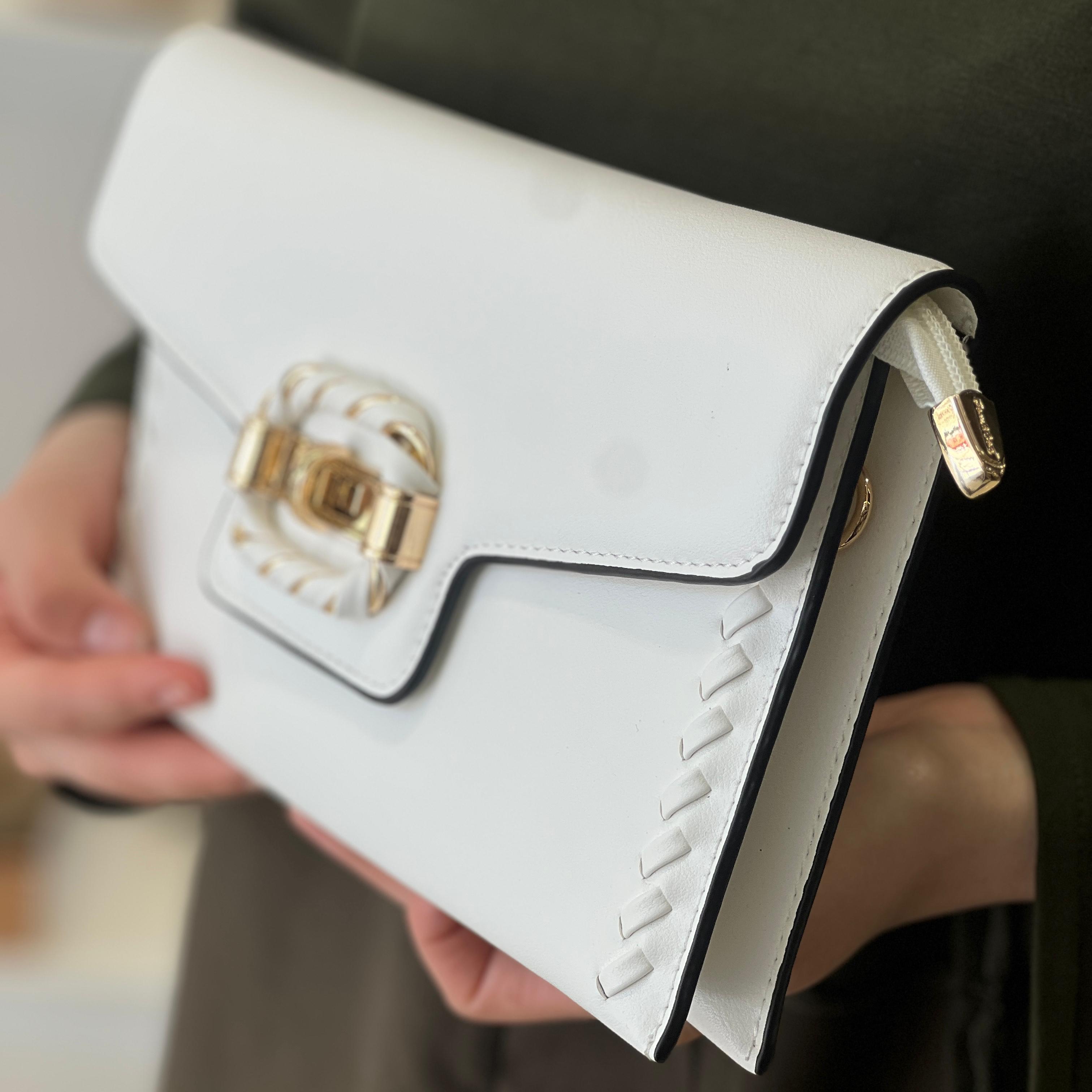 Pochette Bandoulière à Boucle Doré