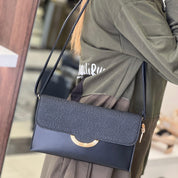 Pochette Bandoulière à Rabat Effet Broderie