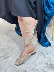 Babouche plates matière résille strassé