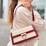 Sac à main élégant en tissu brodé et cuir