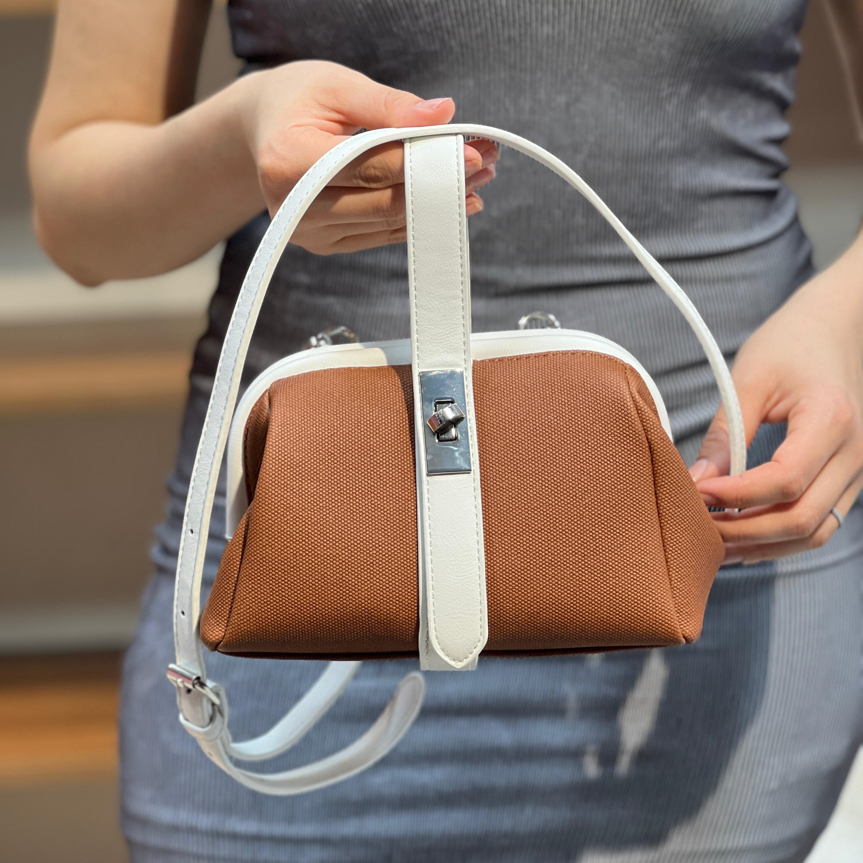 Petit sac à main effet tissu