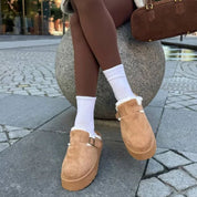 Sabot à plateforme en fourrure douce