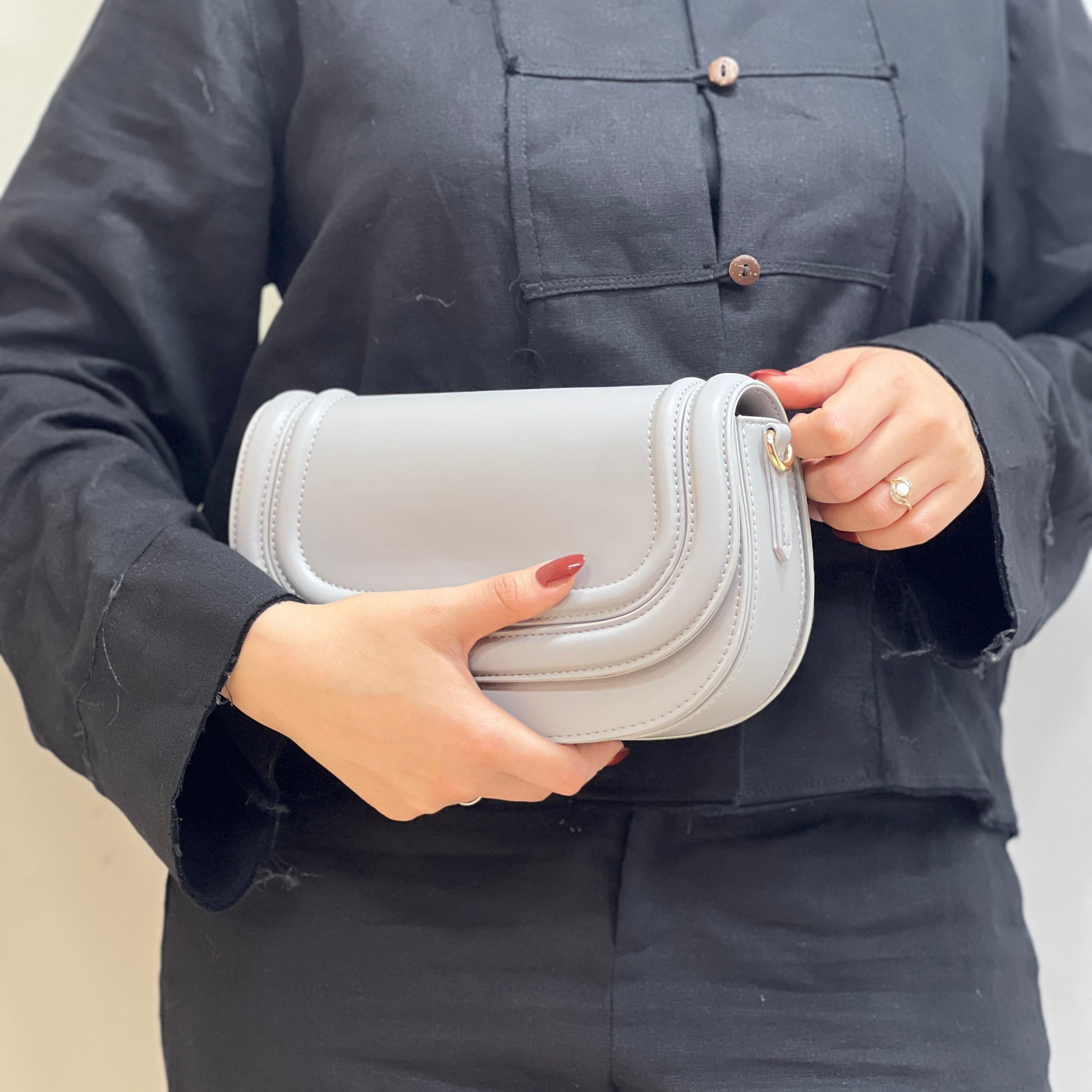 Sac À Bandoulière Tendance À Rabat De Couleur Unie