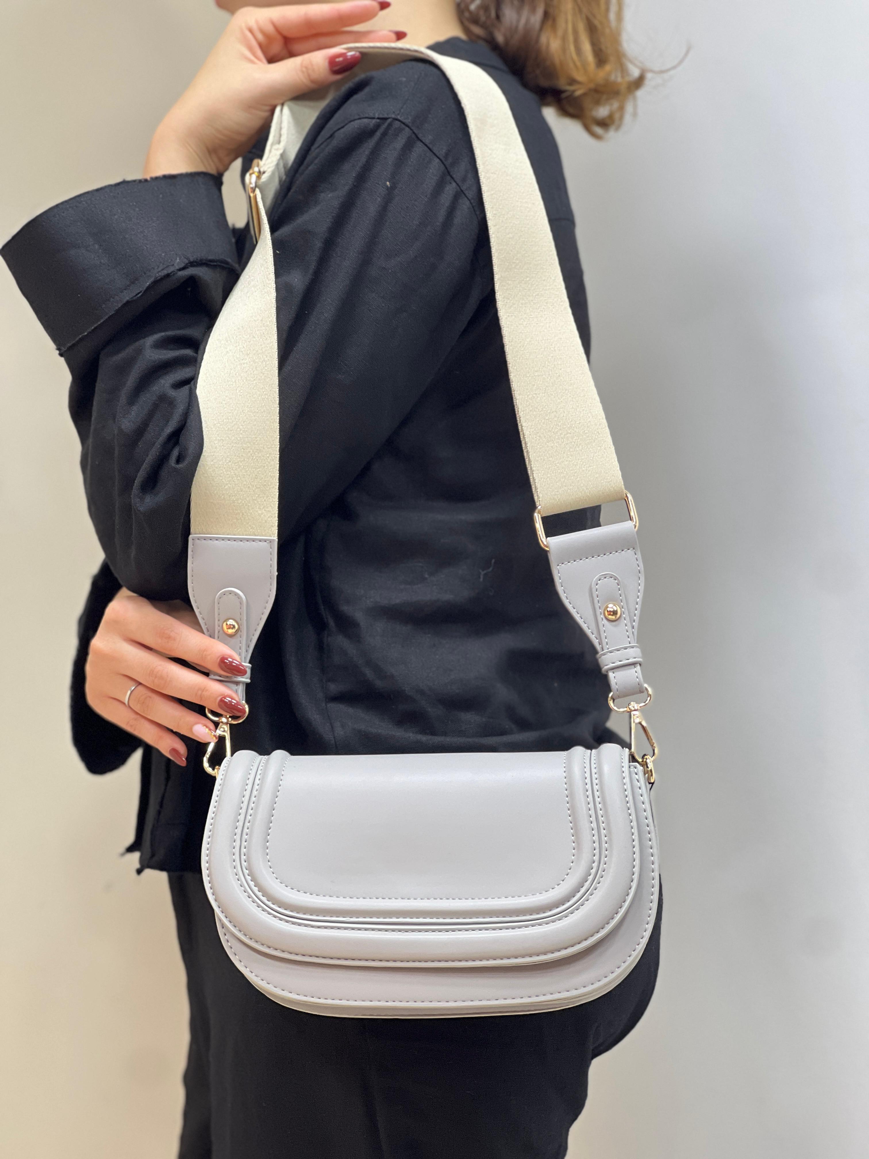 Sac À Bandoulière Tendance À Rabat De Couleur Unie