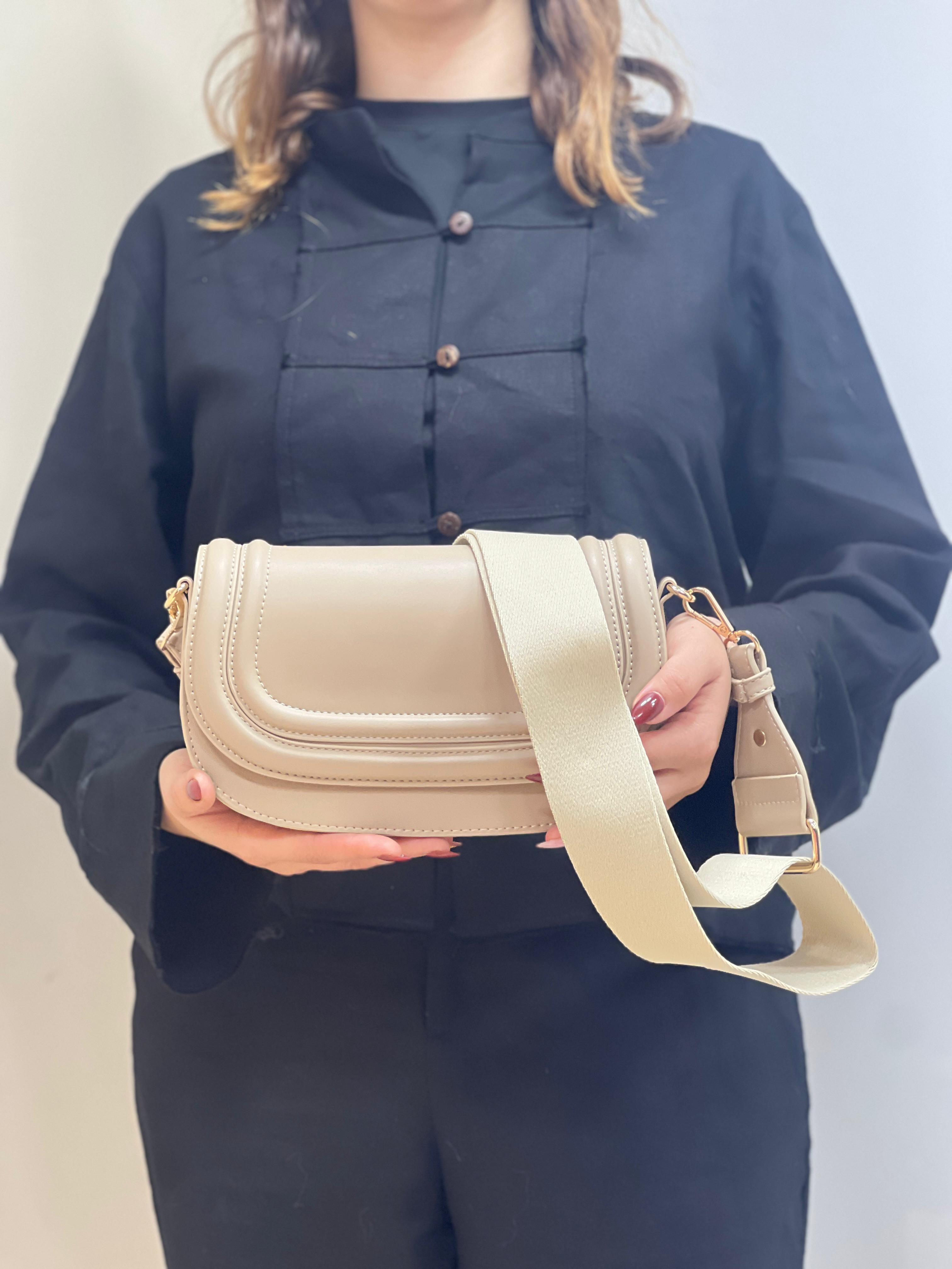 Sac À Bandoulière Tendance À Rabat De Couleur Unie