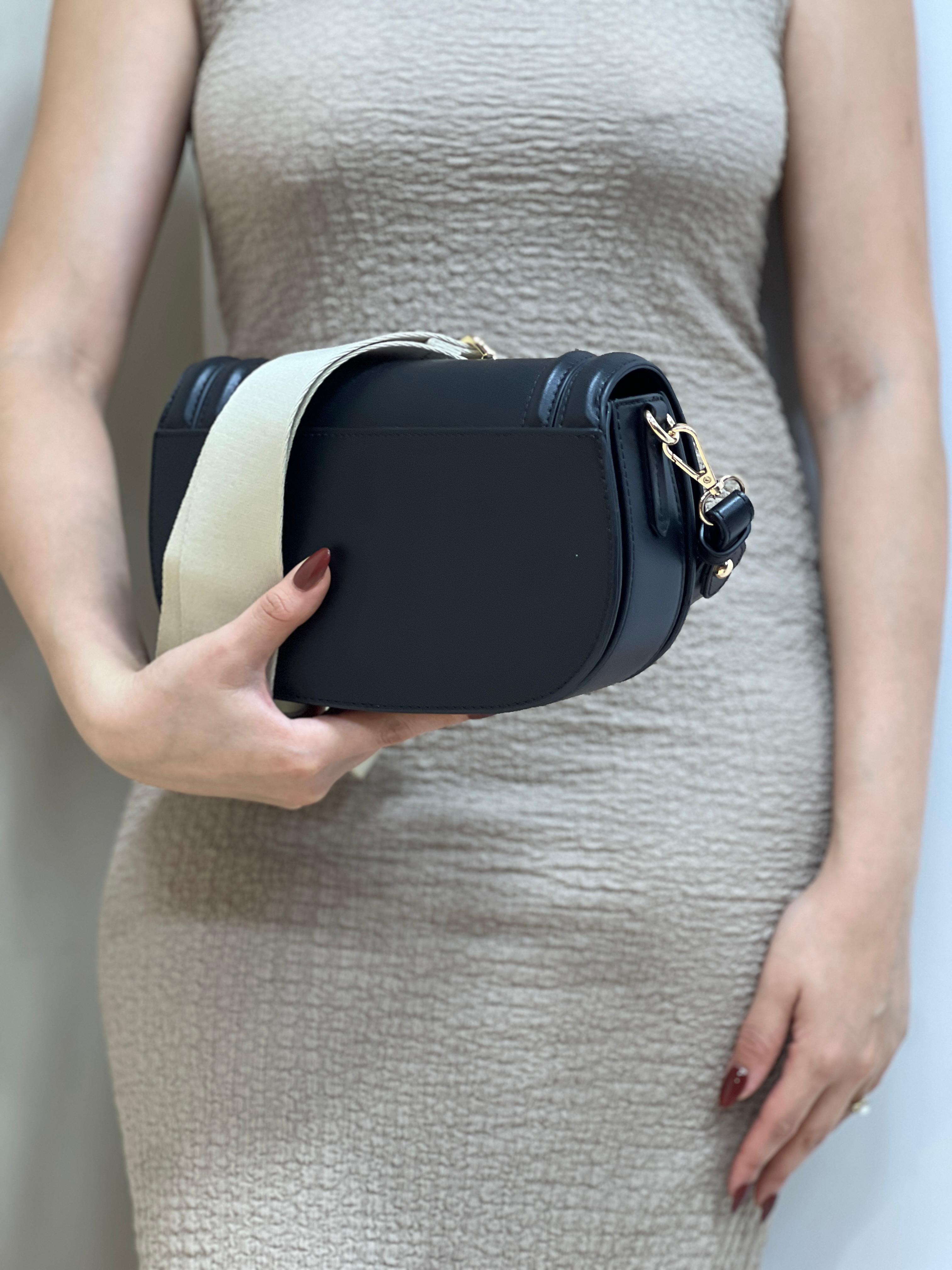 Sac À Bandoulière Tendance À Rabat De Couleur Unie